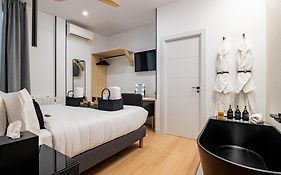 Honey Apartment In The Center Of Madrid
